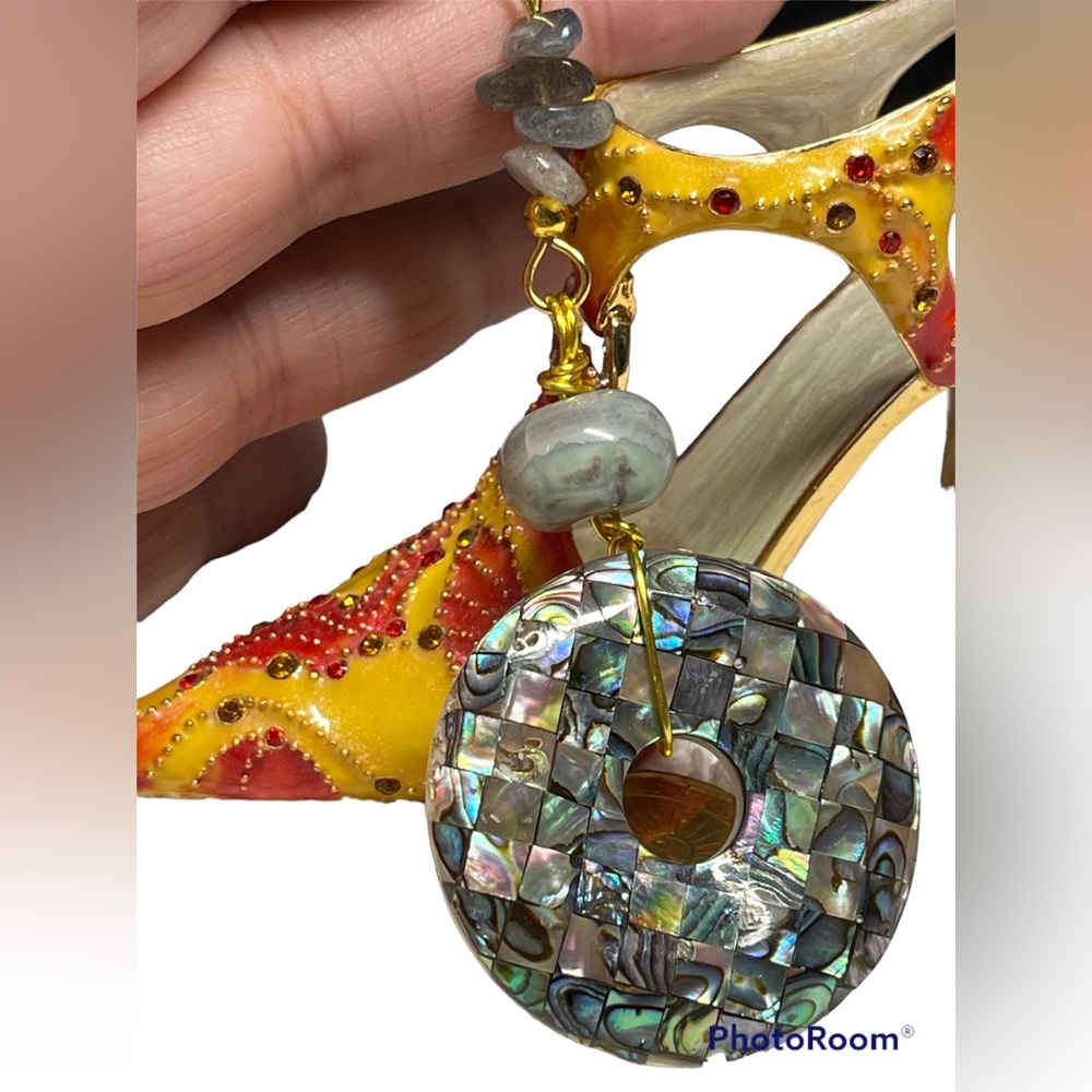 Stunning vintage abalone bead -repurposed-up cycled-KEYCHAIN